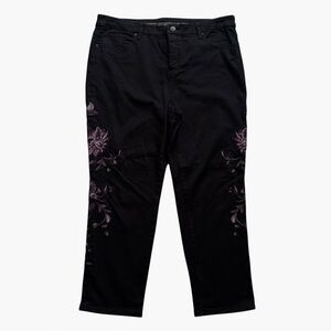 Chico’s So Slimming Girlfriend Slim Leg Floral Embroidered Ankle Jeans